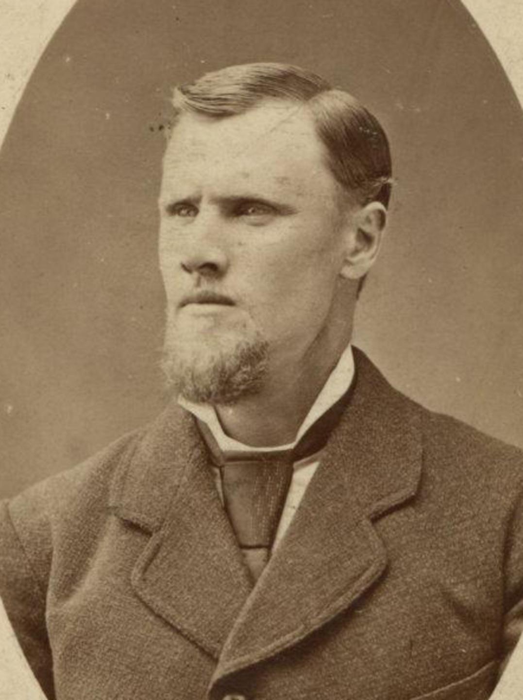 John William Knowles (1852 - 1920) Profile